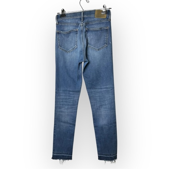 Denim Forum The Nico Mid Rise Skinny Crop in Medium Lagoon 26 - Picture 2 of 9